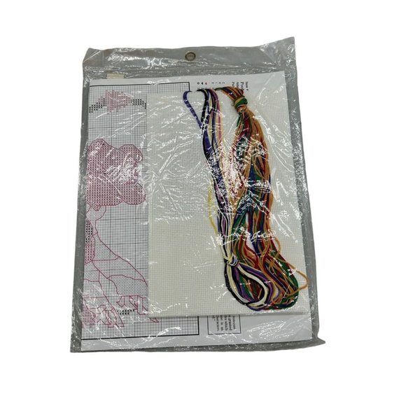 Winnie the Pooh Counted Cross Stitch Kit Pooh Skating Christmas - Picture 3 of 4